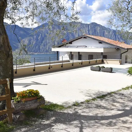 La Terrazza Sul Lago Malcesine Exterior photo